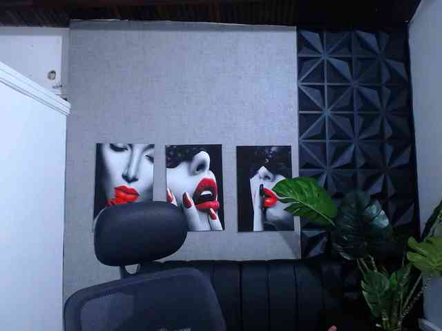 Valentina-mature webcam