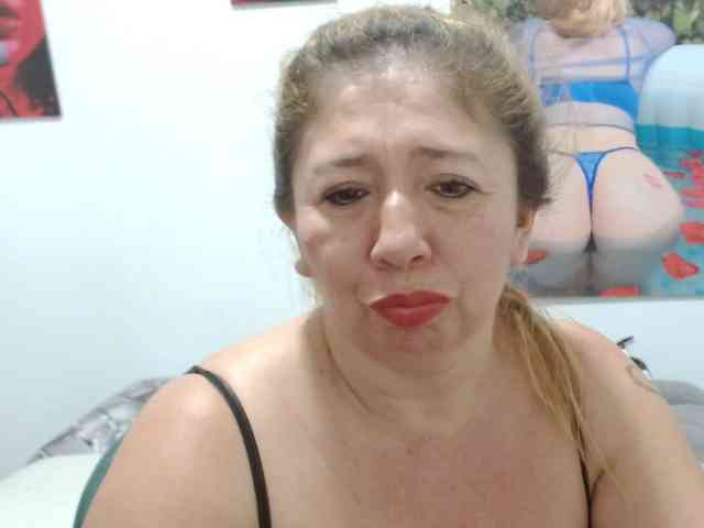 Valentina-mature webcam