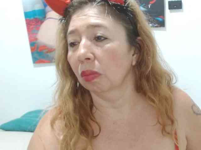 Valentina-mature