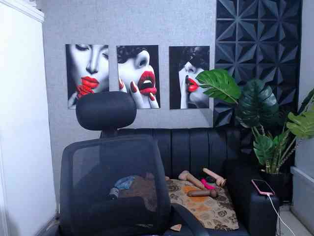 Valentina-mature webcam