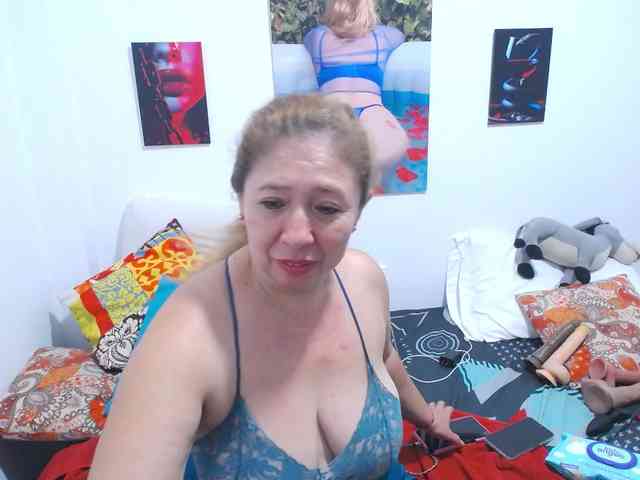 Valentina-mature