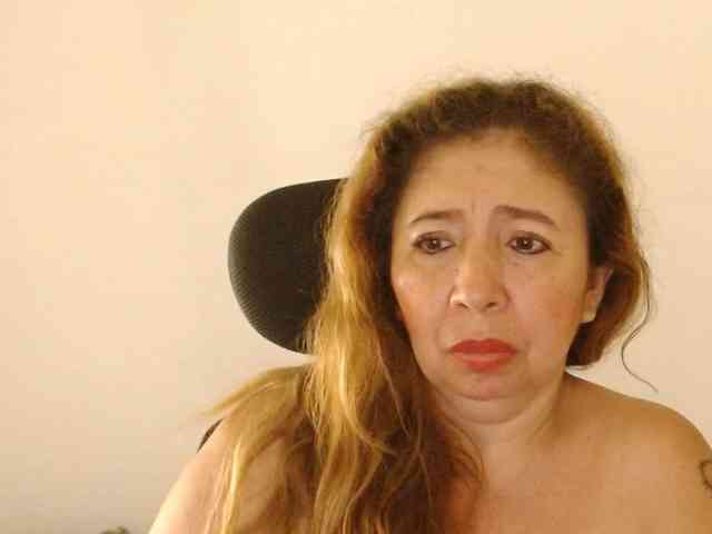 Valentina-mature
