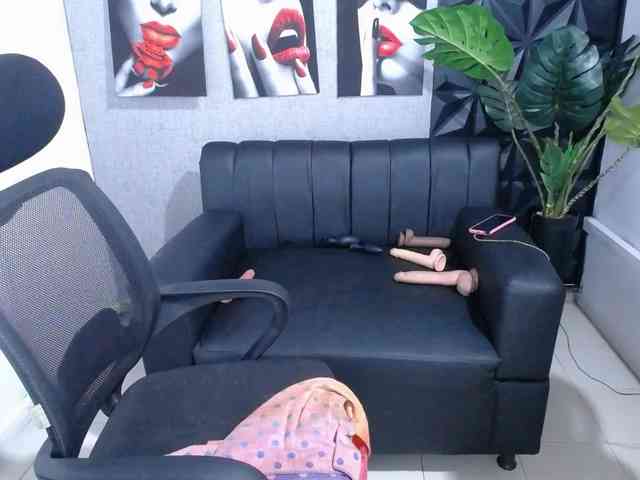 Valentina-mature webcam
