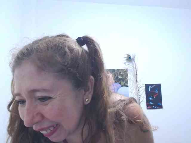 Valentina-mature webcam