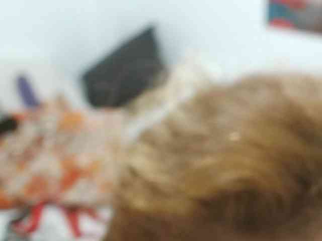 Valentina-mature webcam