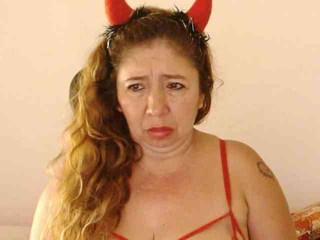 Valentina-mature