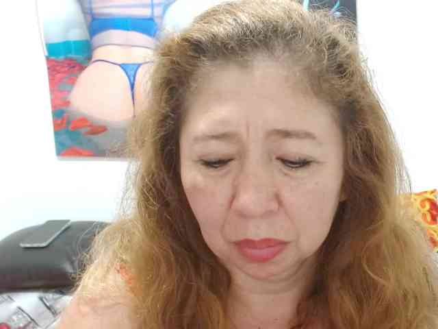 Valentina-mature