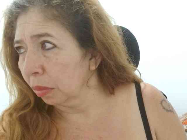 Valentina-mature