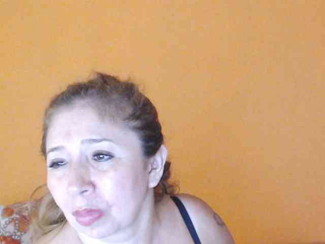 Valentina-mature