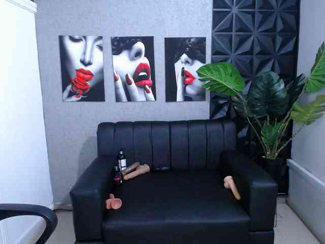 Valentina-mature webcam