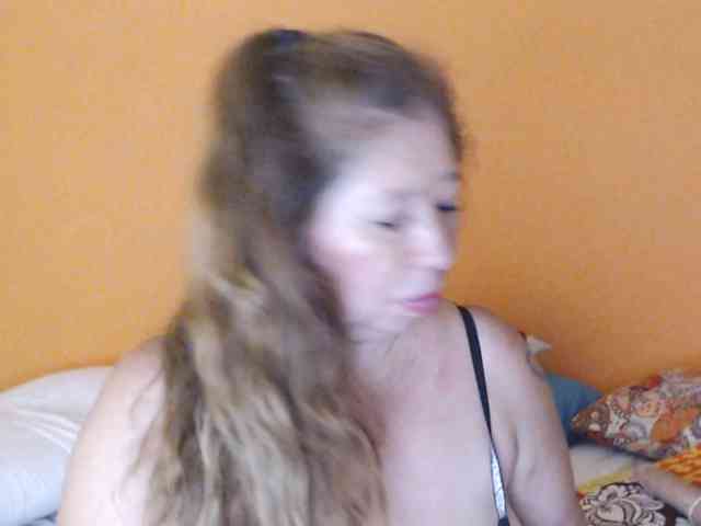 Valentina-mature
