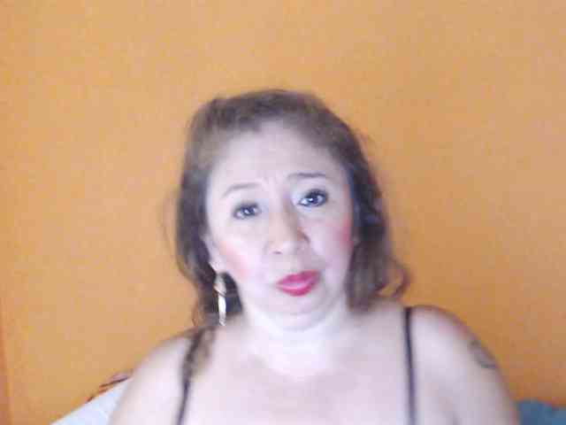 Valentina-mature