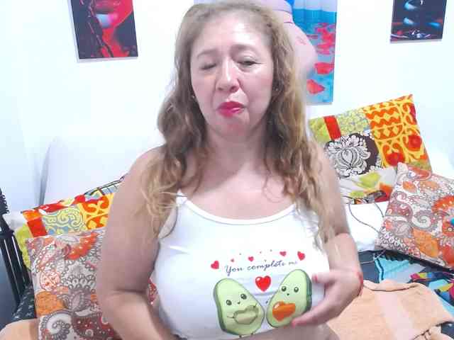 Valentina-mature