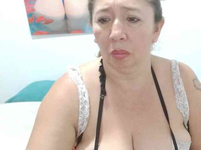 Valentina-mature webcam