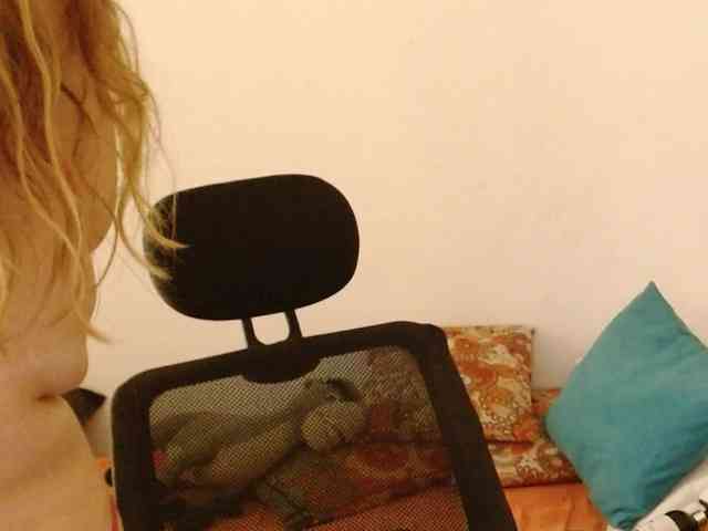 Valentina-mature webcam