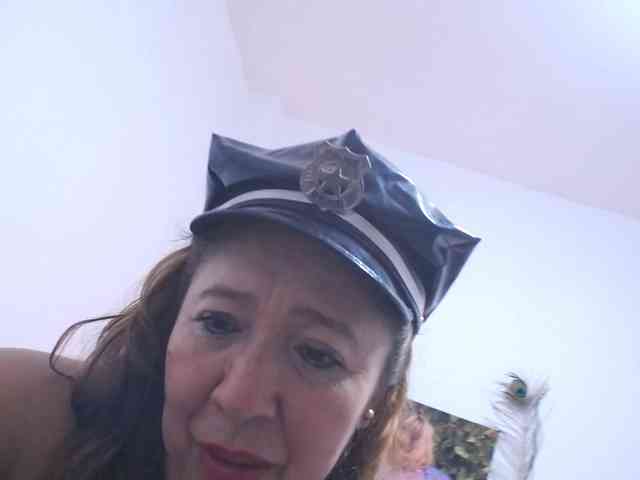 Valentina-mature webcam