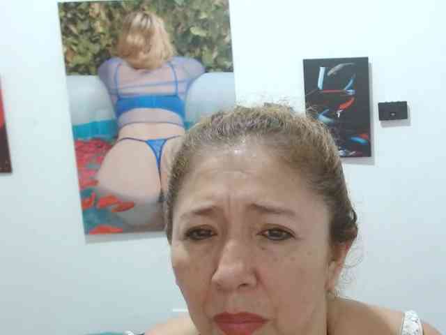 Valentina-mature webcam