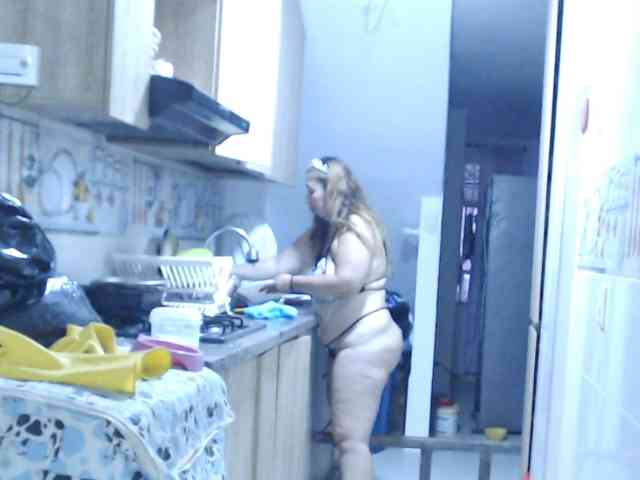 Valentina-mature