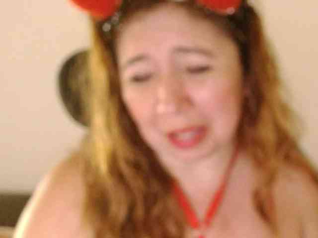 Valentina-mature webcam