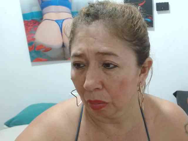 Valentina-mature