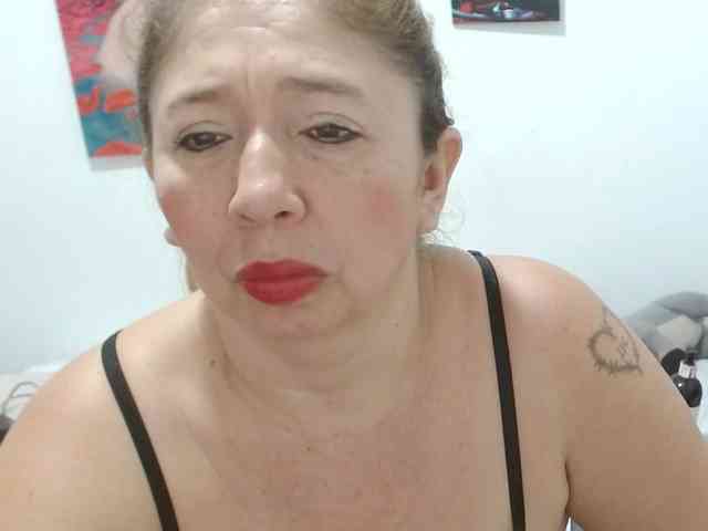 Valentina-mature