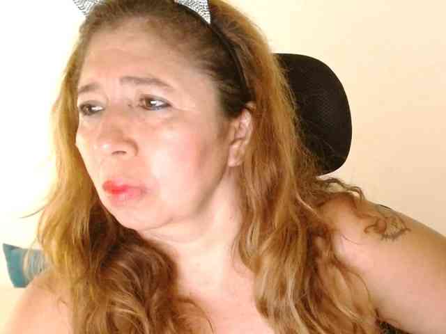 Valentina-mature