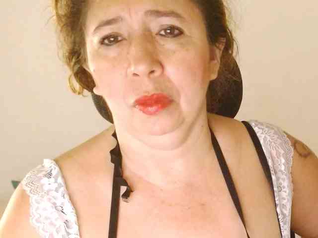 Valentina-mature