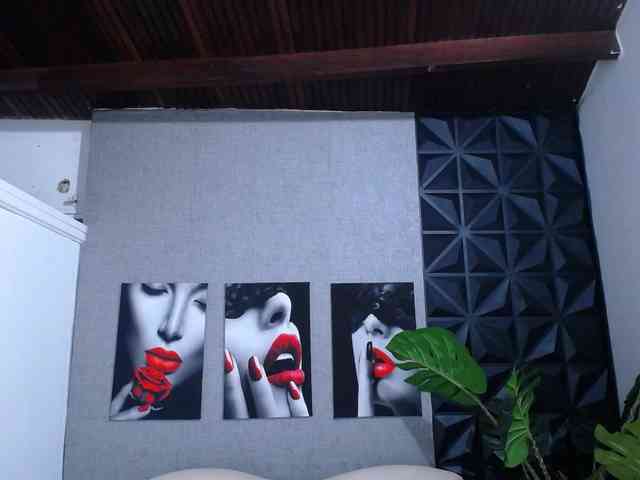 Valentina-mature webcam