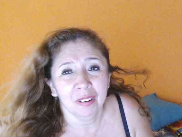 Valentina-mature