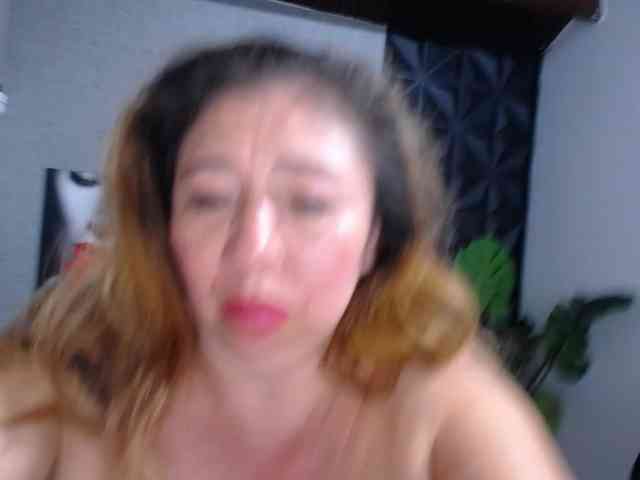 Valentina-mature webcam