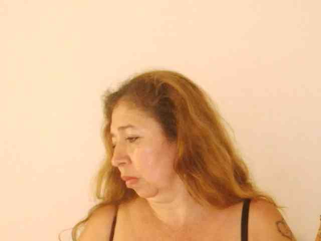 Valentina-mature