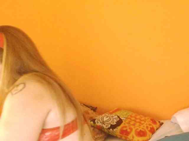 Valentina-mature