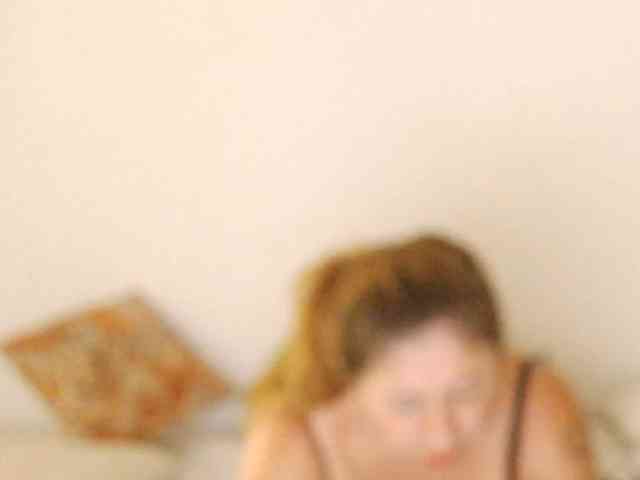 Valentina-mature
