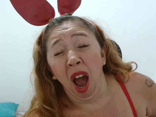 Valentina-mature