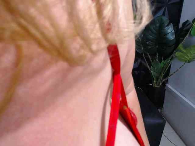 Valentina-mature webcam