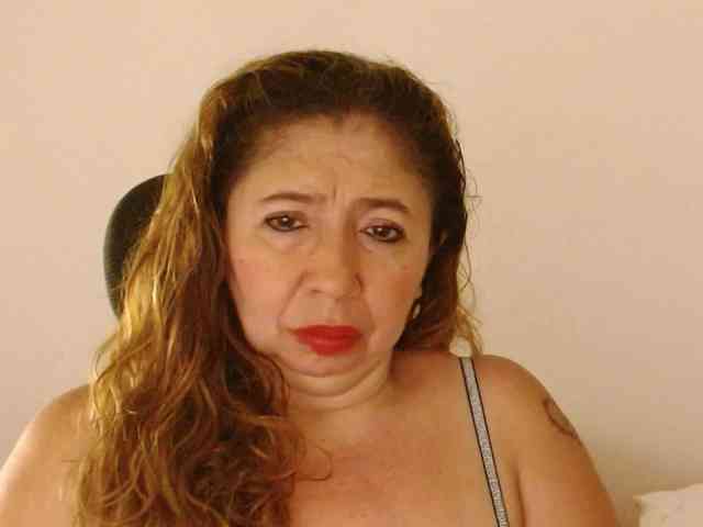 Valentina-mature webcam