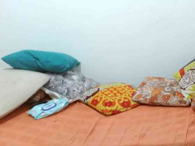 Valentina-mature webcam