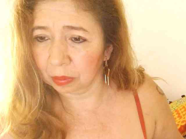 Valentina-mature