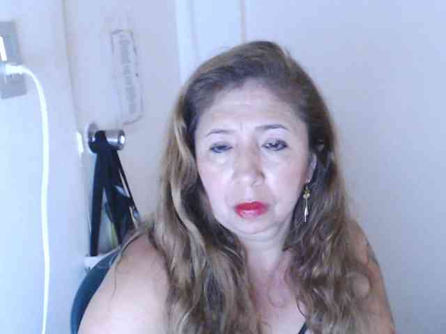 Valentina-mature