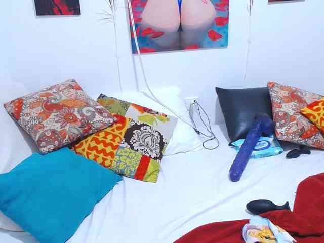 Valentina-mature webcam