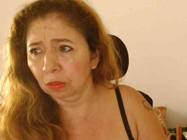 Valentina-mature webcam
