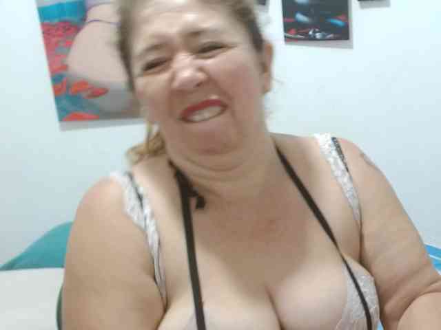 Valentina-mature webcam