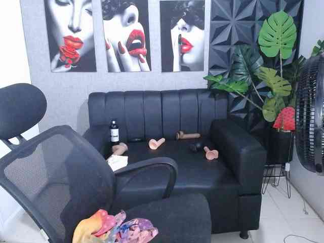 Valentina-mature webcam