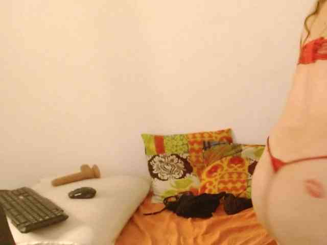 Valentina-mature
