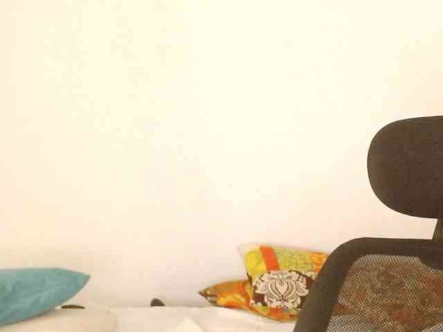 Valentina-mature
