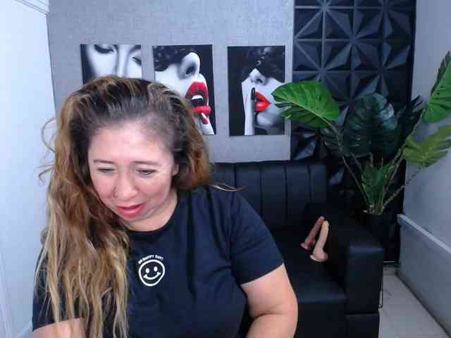 Valentina-mature webcam