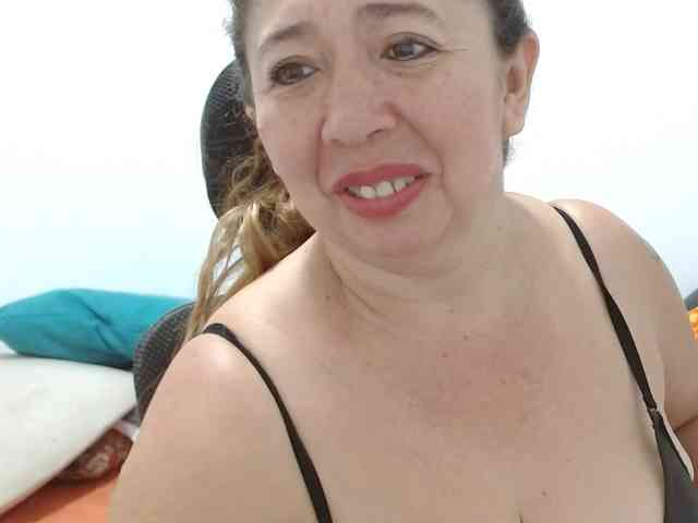 Valentina-mature webcam