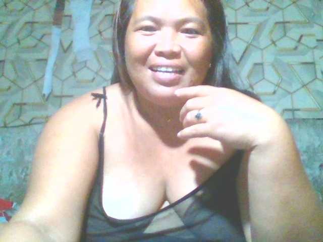 Yummypussy432 live cam on BongaCams