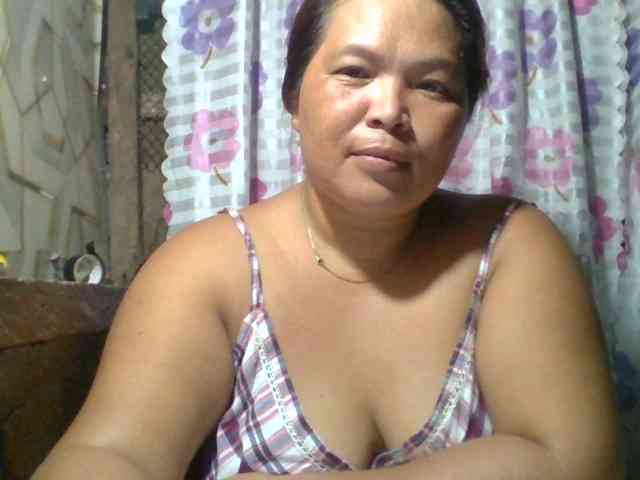 Yummypussy432 webcam