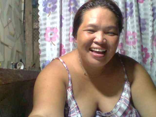 Yummypussy432 webcam